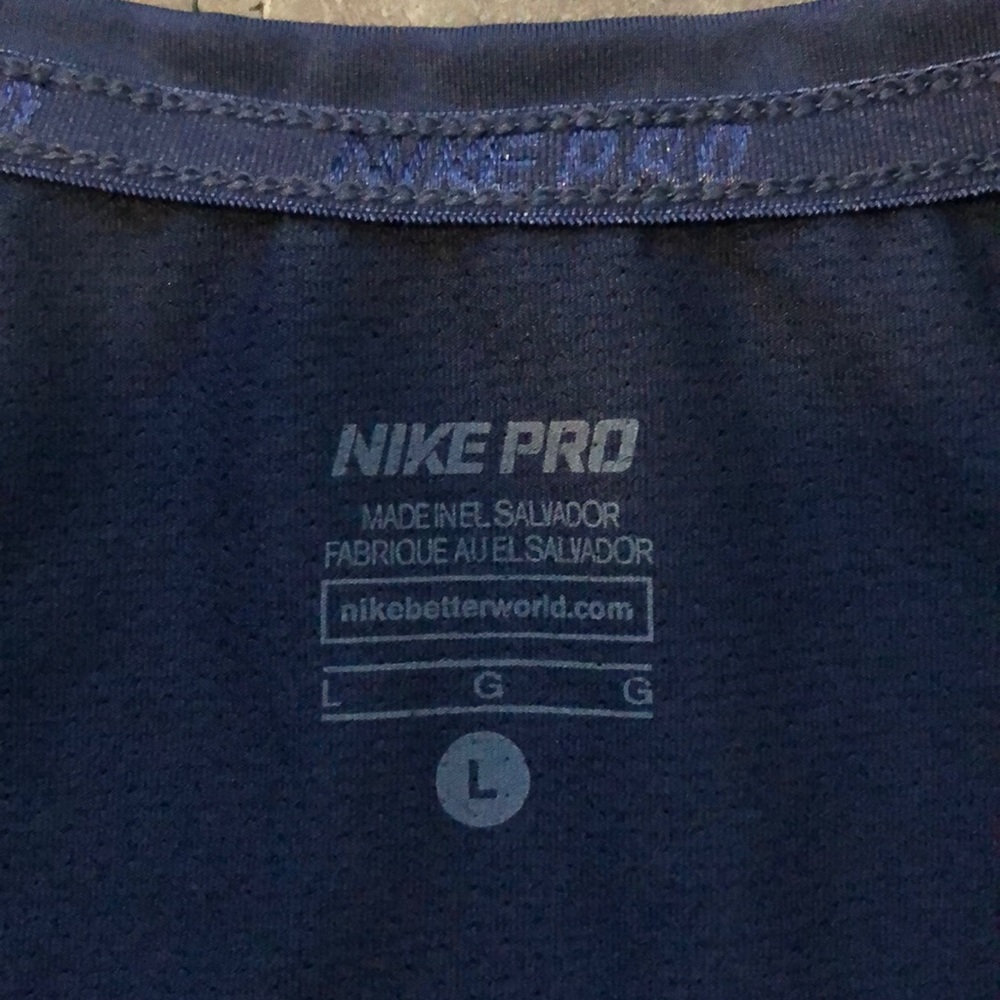 Nike Pro Dri-Fit NWOT - Picture 2 of 2